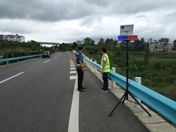 邢台高速公路钢护栏